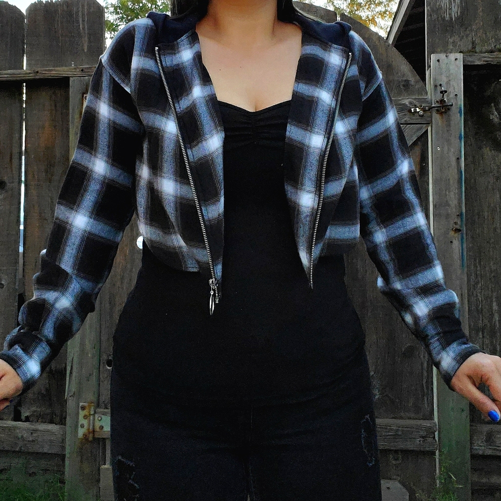 Cropped Black and White Plaid Hoodie
